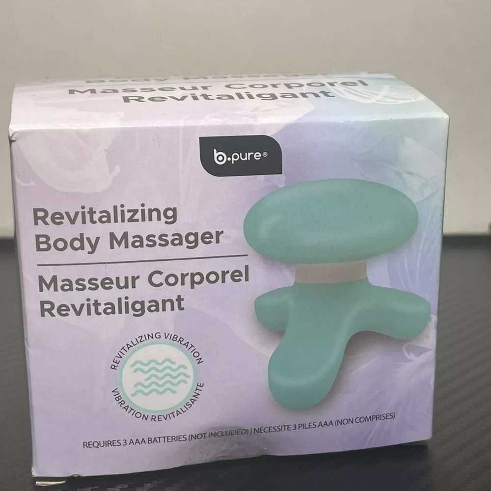 B Pure Revitalizing Vibration Body Massager Green New Made in the USA